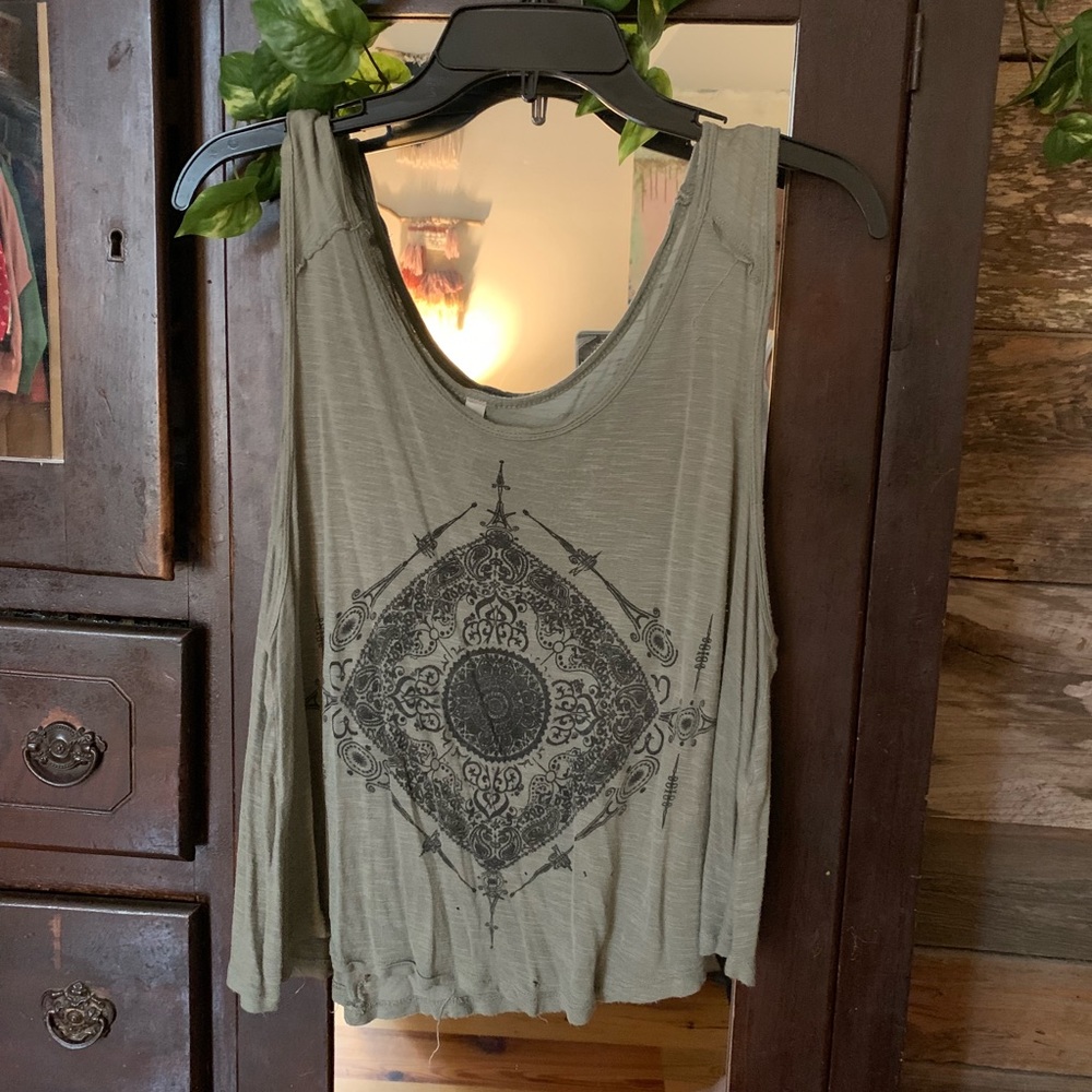 Green Promesa Tank Top